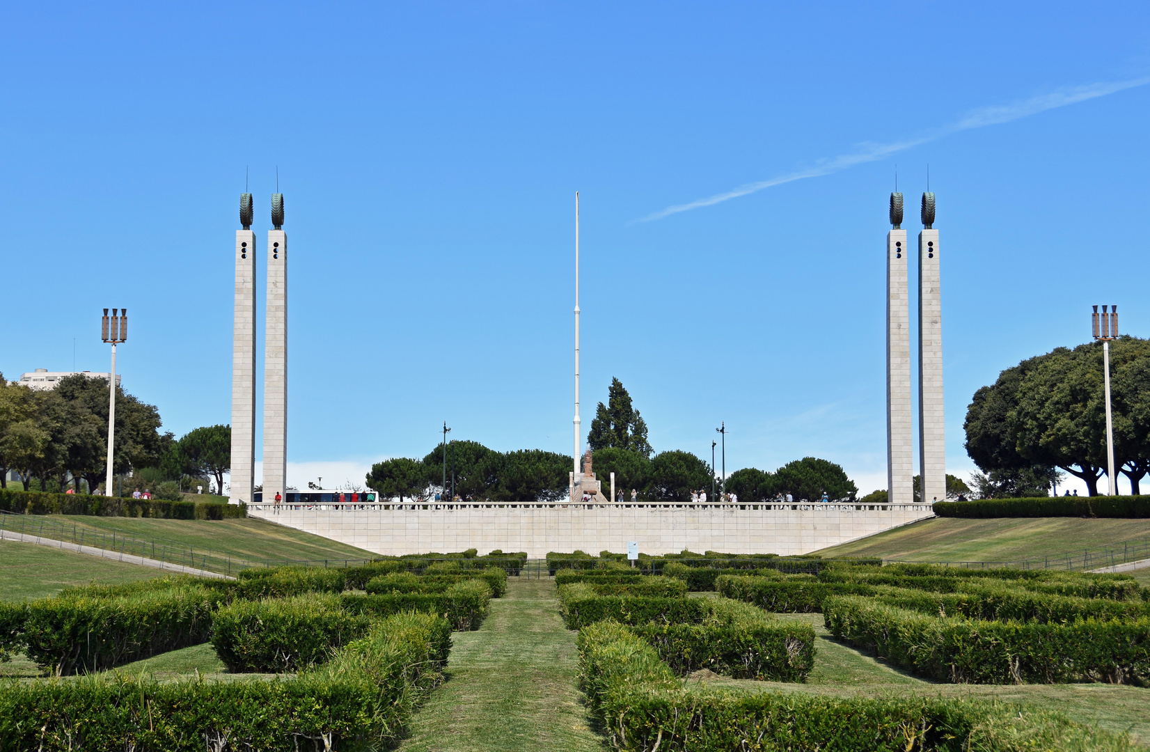 Denkmal zur Nelkenrevolution in Lissabon