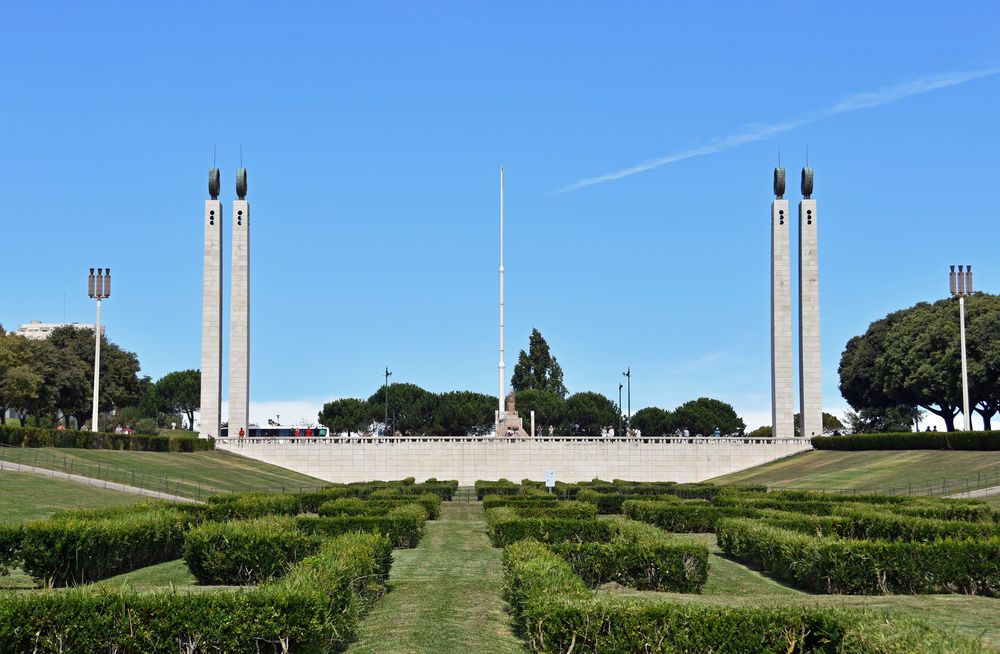 Denkmal zur Nelkenrevolution in Lissabon