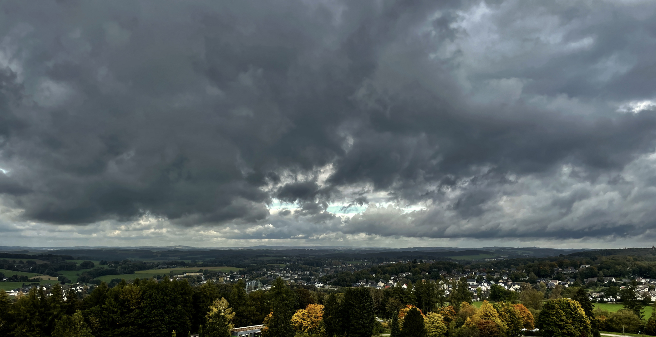 ... denn der Wind bringt Regen übers Land