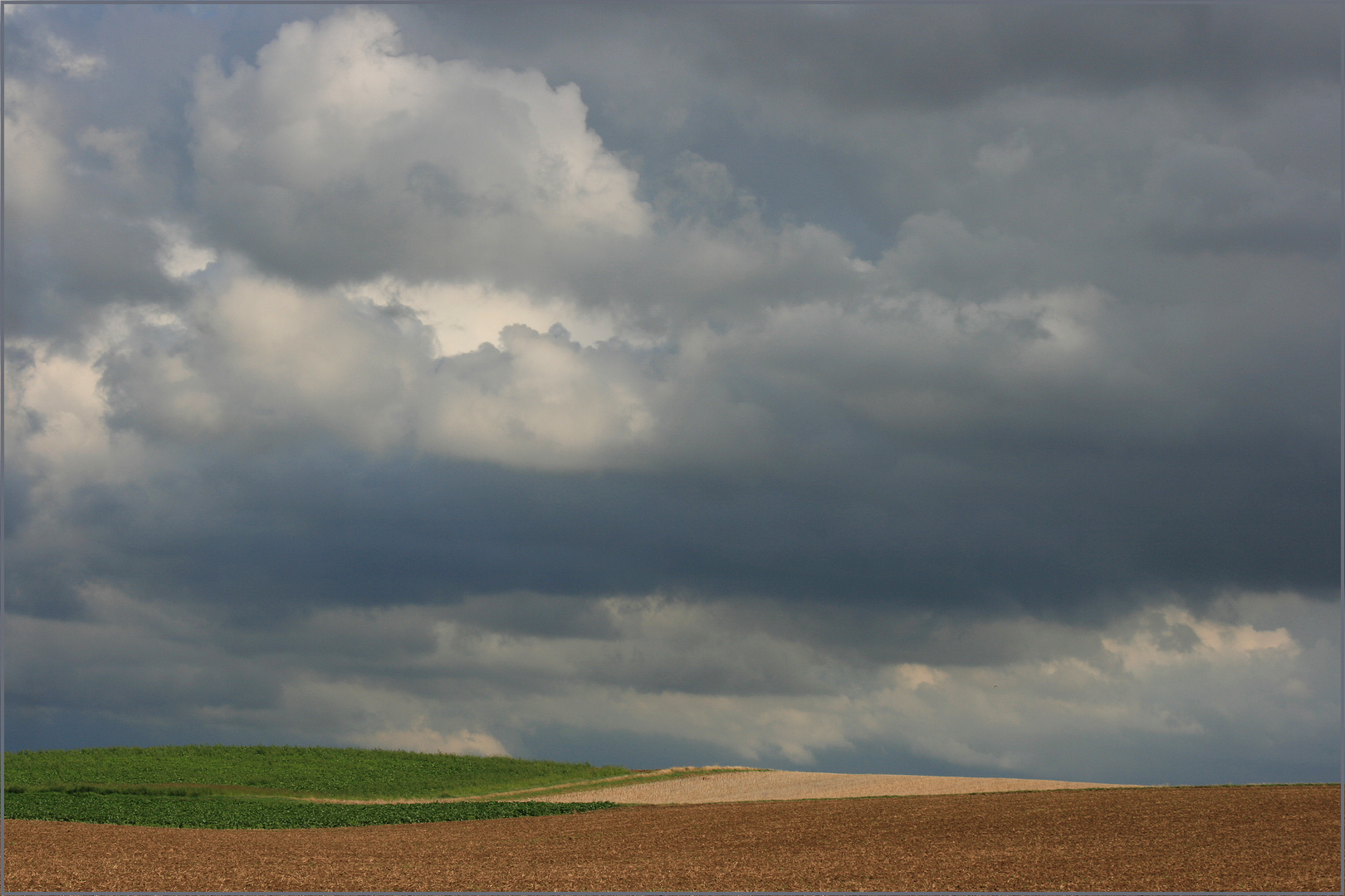 ...", denn der Wind treibt Regen über´s Land.."