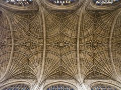 Dentelle de pierre  -- La voûte en éventail de la Chapelle de King’s College 