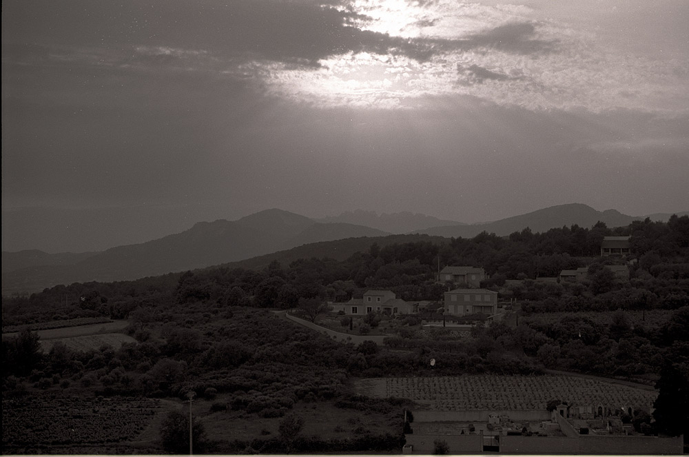 Dentelles de Montmirailles