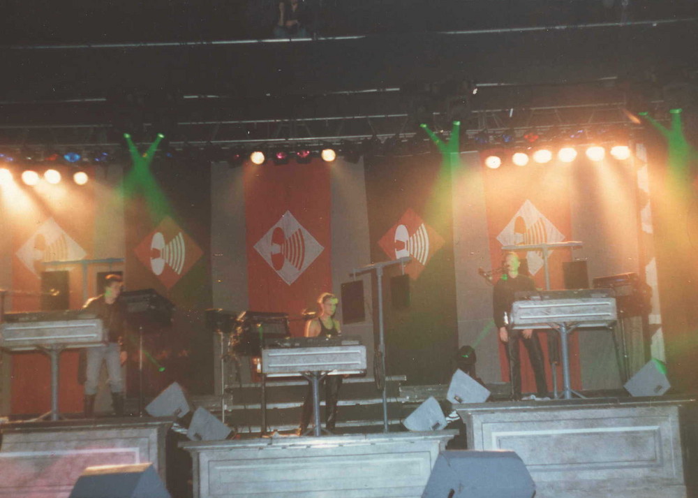 Depeche Mode Live in Budapest 1988 1/2