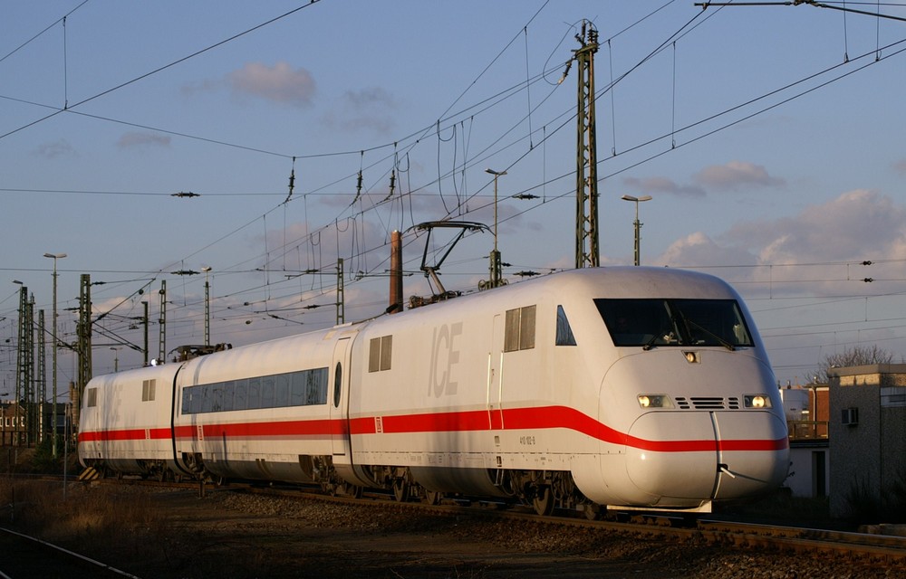 DEr 410102 auf Testfahrt