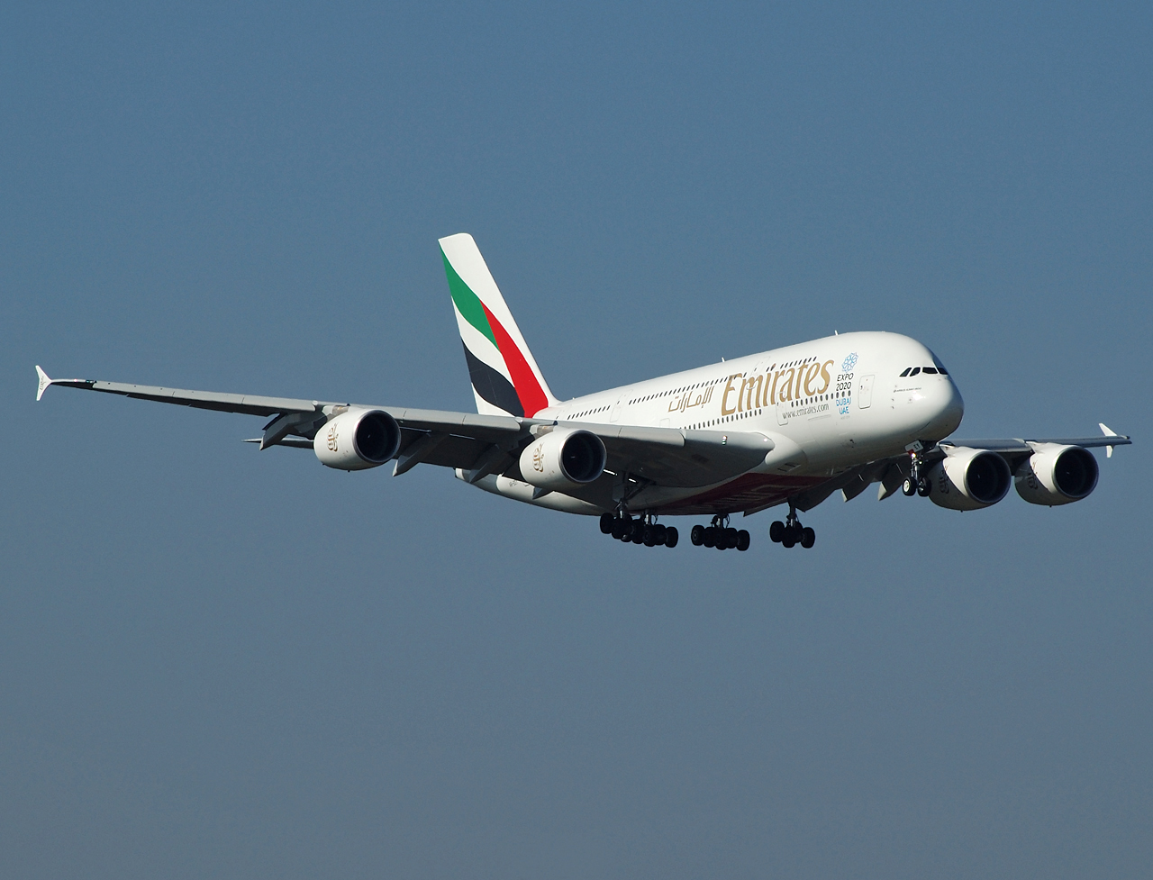 Der A380 im Halbprofil