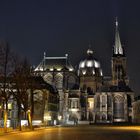 Der Aachener Dom bei Nacht