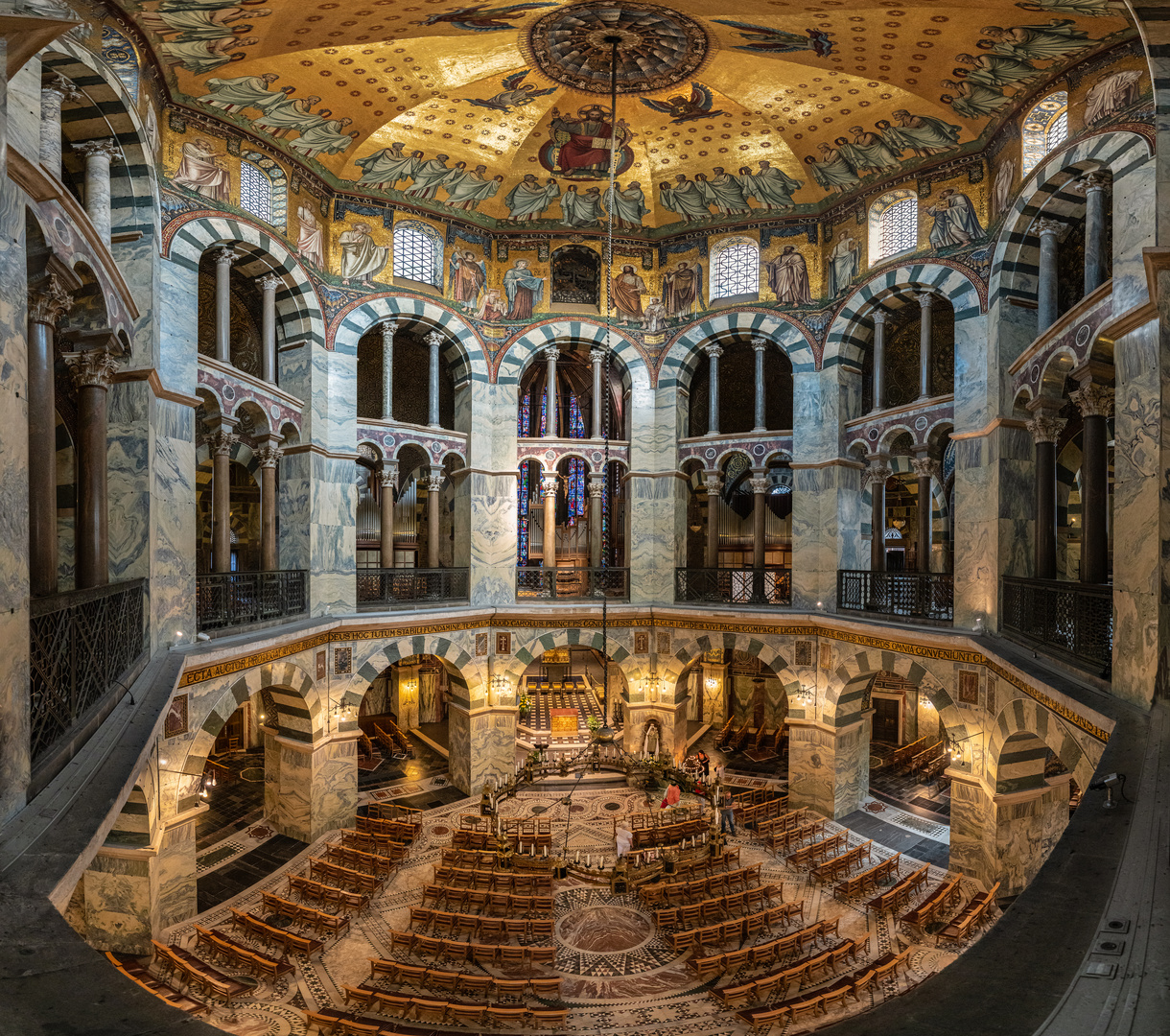 Der Aachener Dom