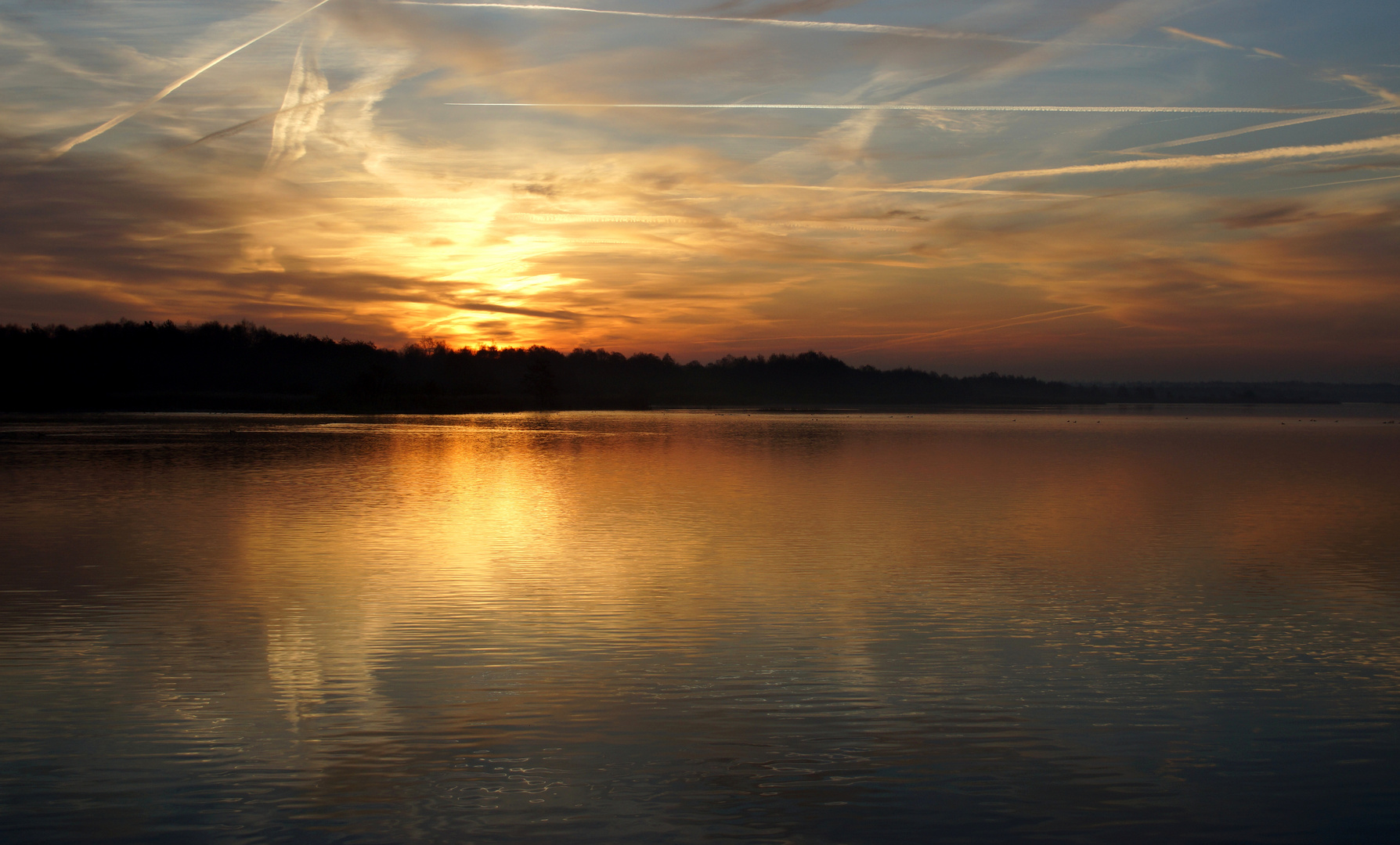 Der (Abend-) Himmel spielt verrückt ...