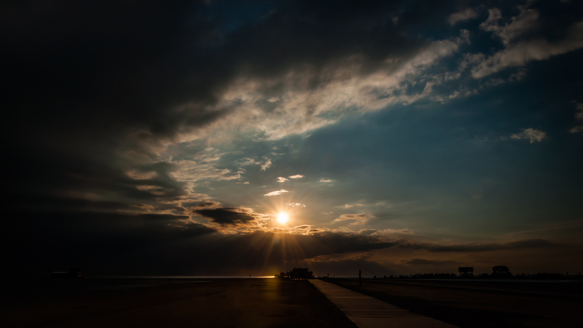 der Abend kommt