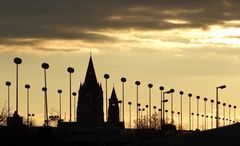 DER ABENDSONNE ENTGEGEN