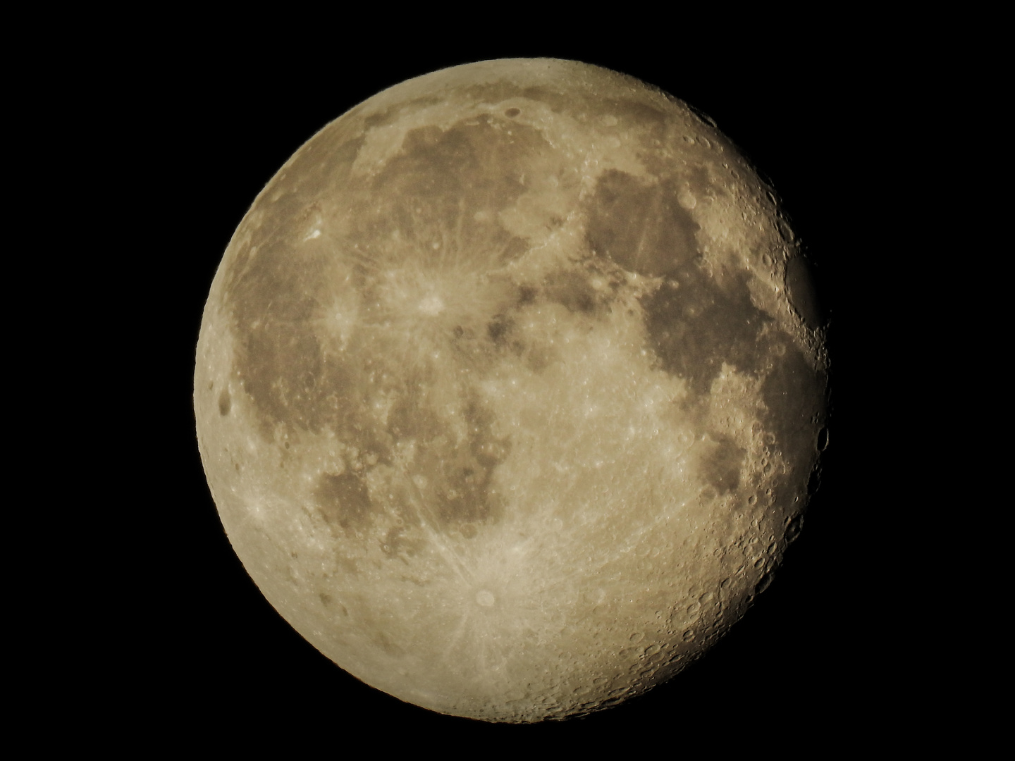 Der abnehmende Mond am 3.7.2015 über Hofweier