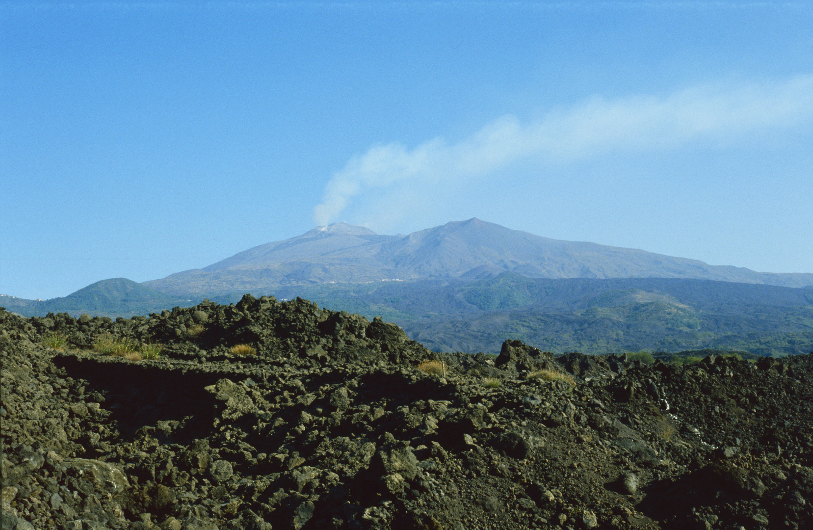 Der Ätna auf Sizilien - ein sehr aktiver Vulkan