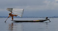 ...der Akrobat vom Inle See...