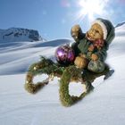 Der Alpen Weihnachtsmann fährt ins Tal