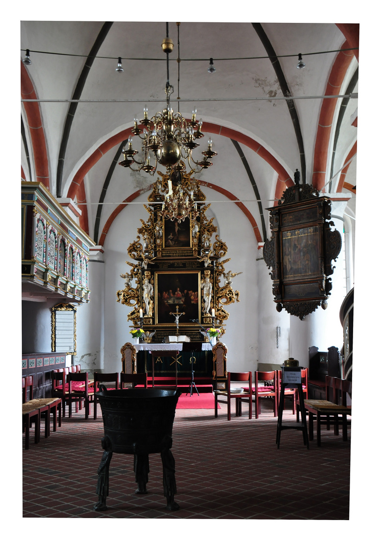 Der Altar in St. Severi