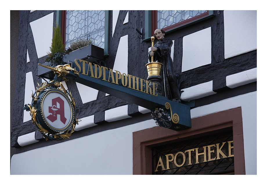 Der alte Apotheker