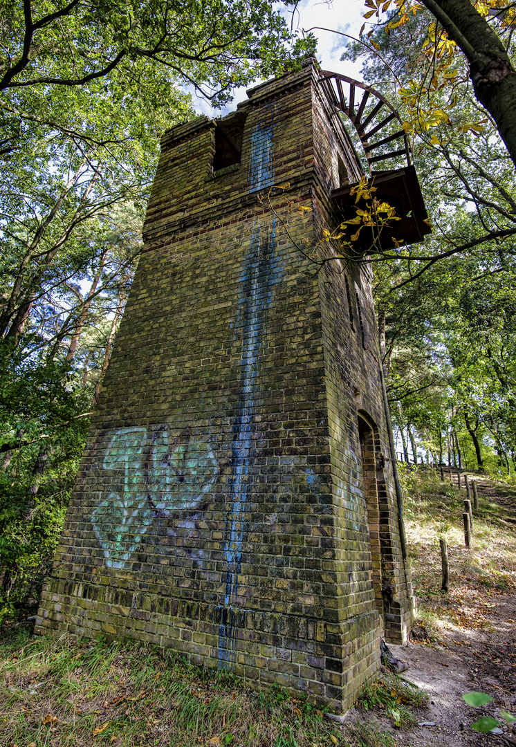 Der alte Aussichtsturm (3)