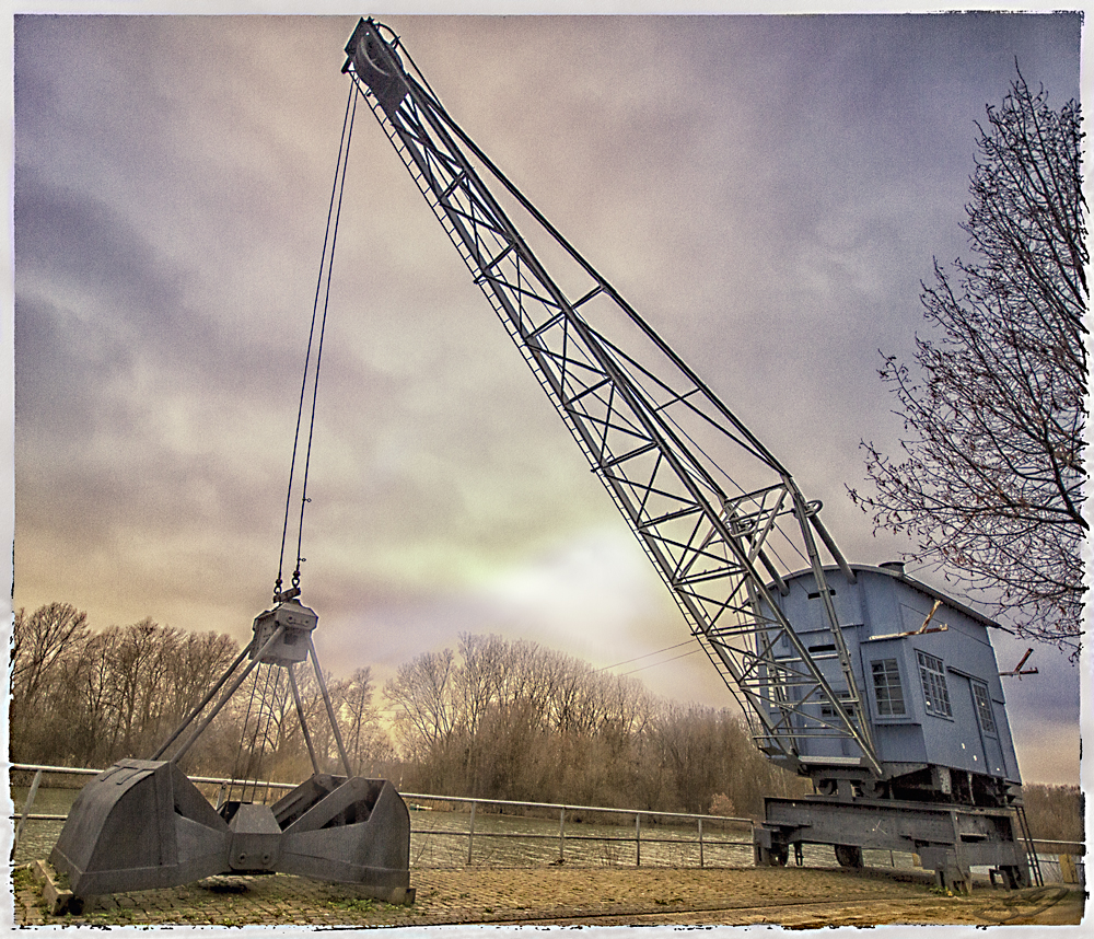 Der alte Bagger von Ginsheim