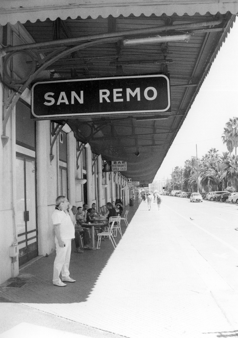 Der alte Bahnhof in San Remo Foto & Bild europe, italy, vatican city