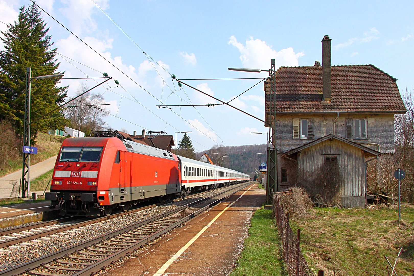 Der alte Bahnhof in Urspring