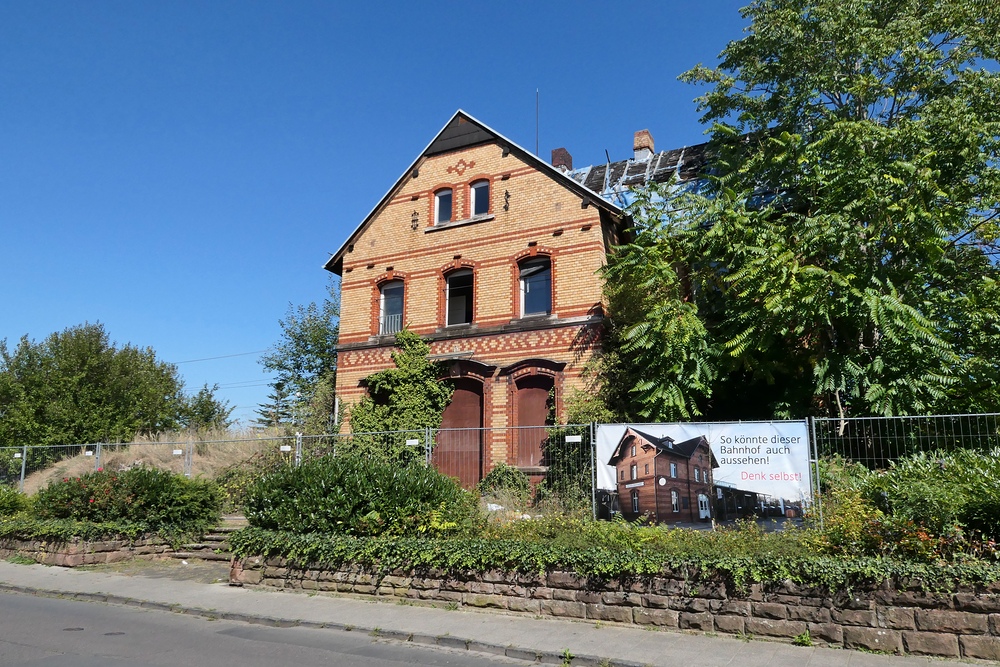 Der alte Bahnhof von Bieber: Ein ungewisses Schicksal