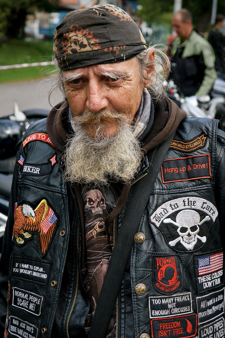 Der alte Biker