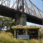 der alte EINGANG f-train auf Roosevelt Island