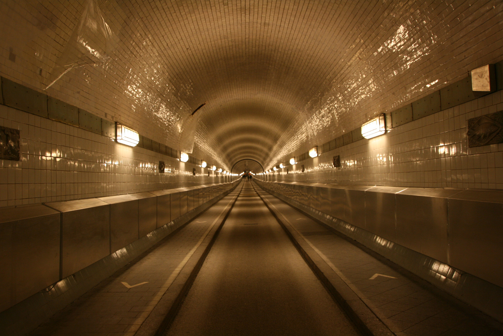 Der alte Elbtunnel