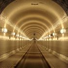 der alte Elbtunnel