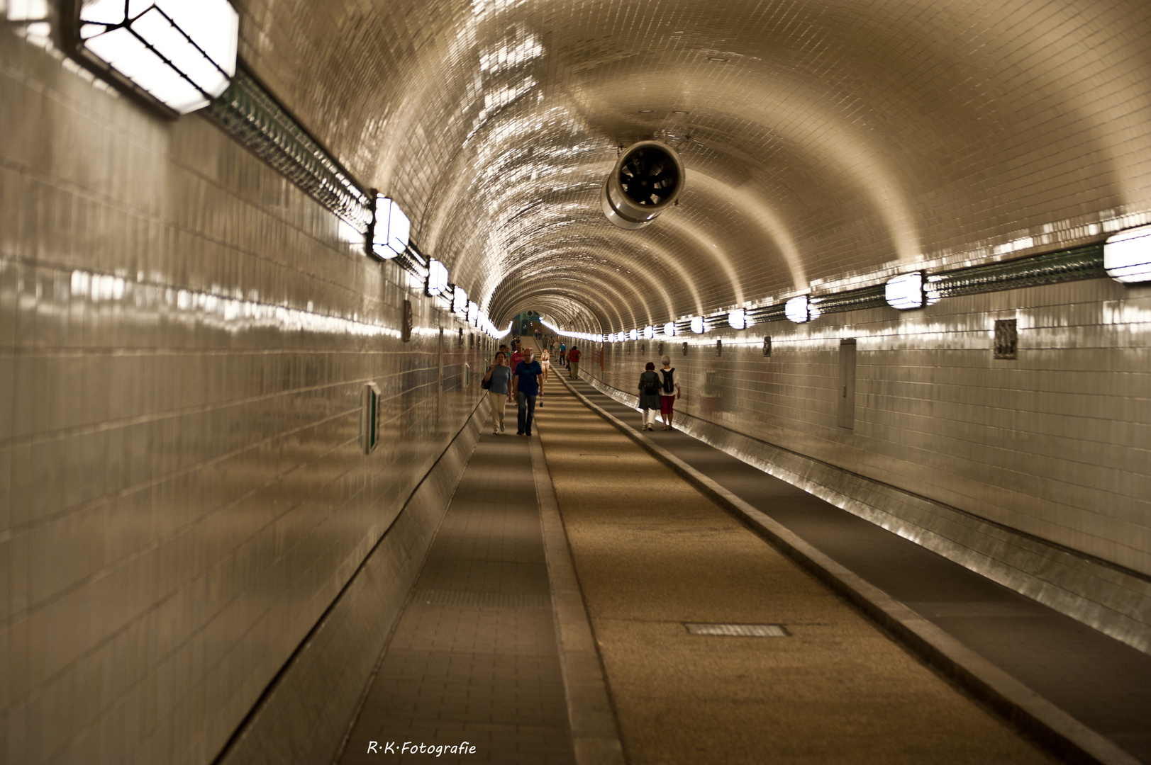 Der alte Elbtunnel in Hamburg