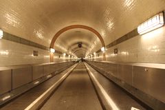 der alte Elbtunnel in Hamburg