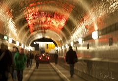 Der alte Elbtunnel in Hamburg...