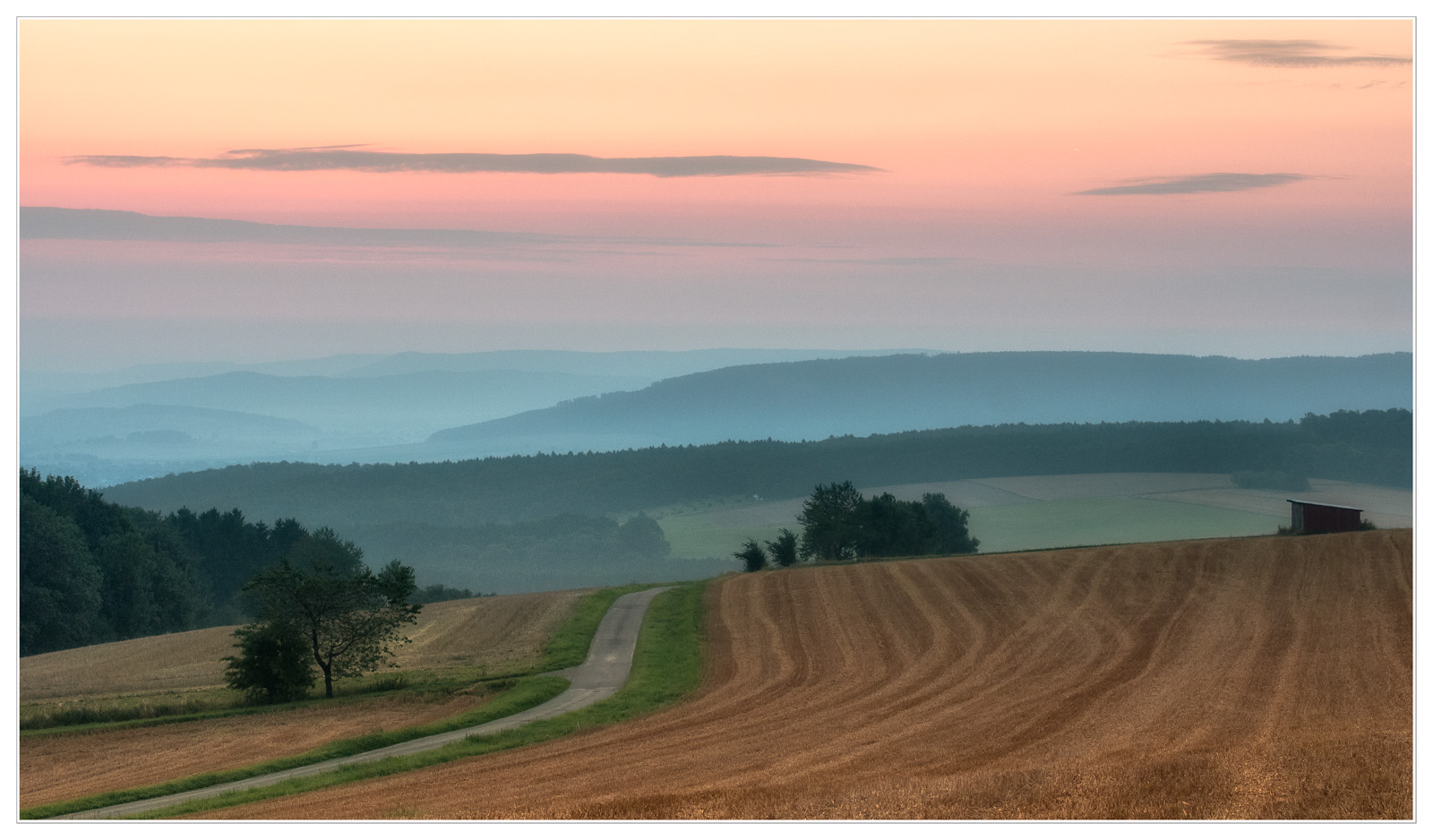 Der Alte Feldweg