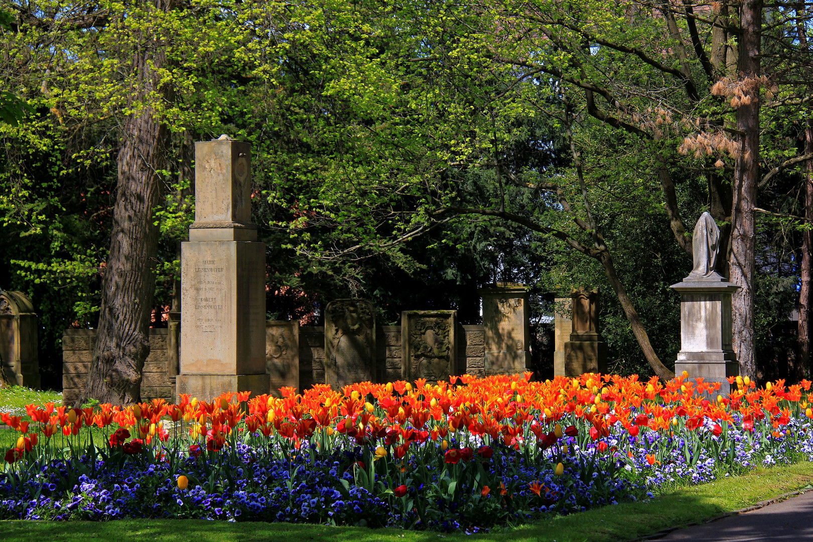 Der alte Friedhof