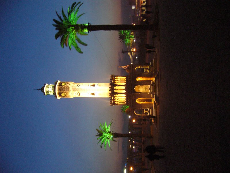 Der alte Glockenturm von Izmir