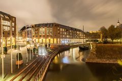 Der alte Hafen - Düsseldorf -/-