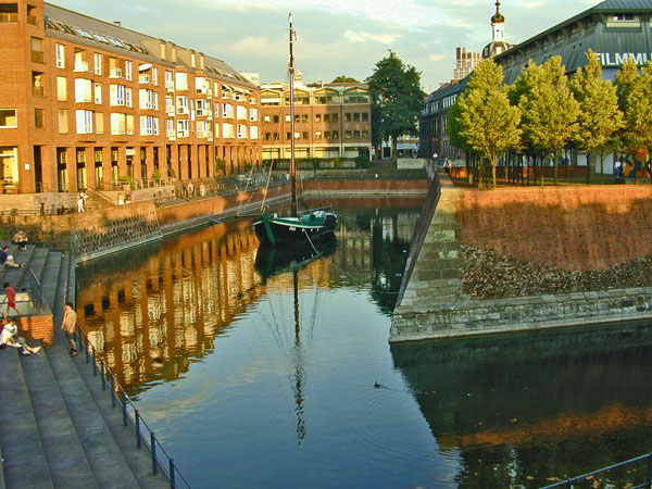 Der alte Hafen in Düsseldorf