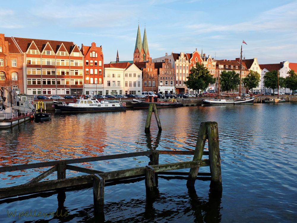 der alte Hafen von Lübeck