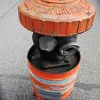 Der alte Hydrant bekommt nur eine kärgliche Rente...