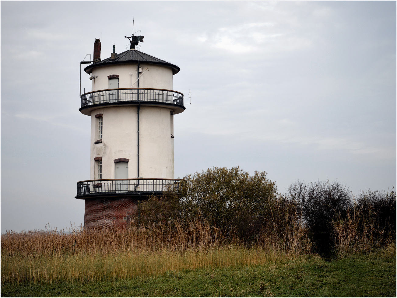 Der alte Leuchtturm in Balje