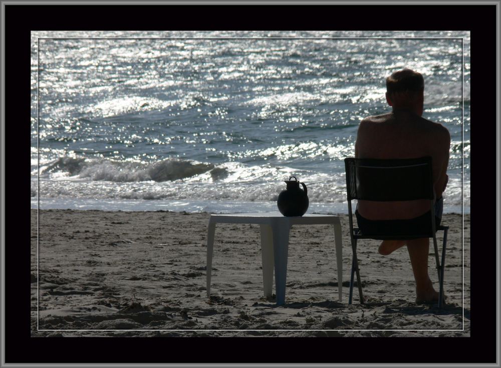 ...der alte Mann, das Meer & seine Kaffeekanne