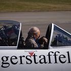 Der alte Mann im Cockpit