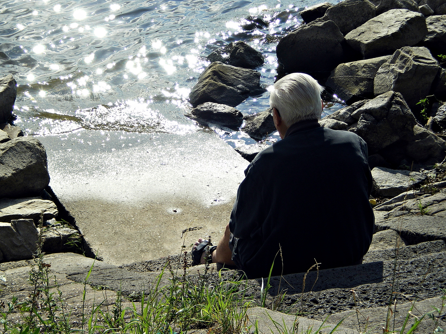 ... Der alte Mann und der Rhein ...