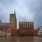 Der Alte Markt in Stralsund mit Rathaus