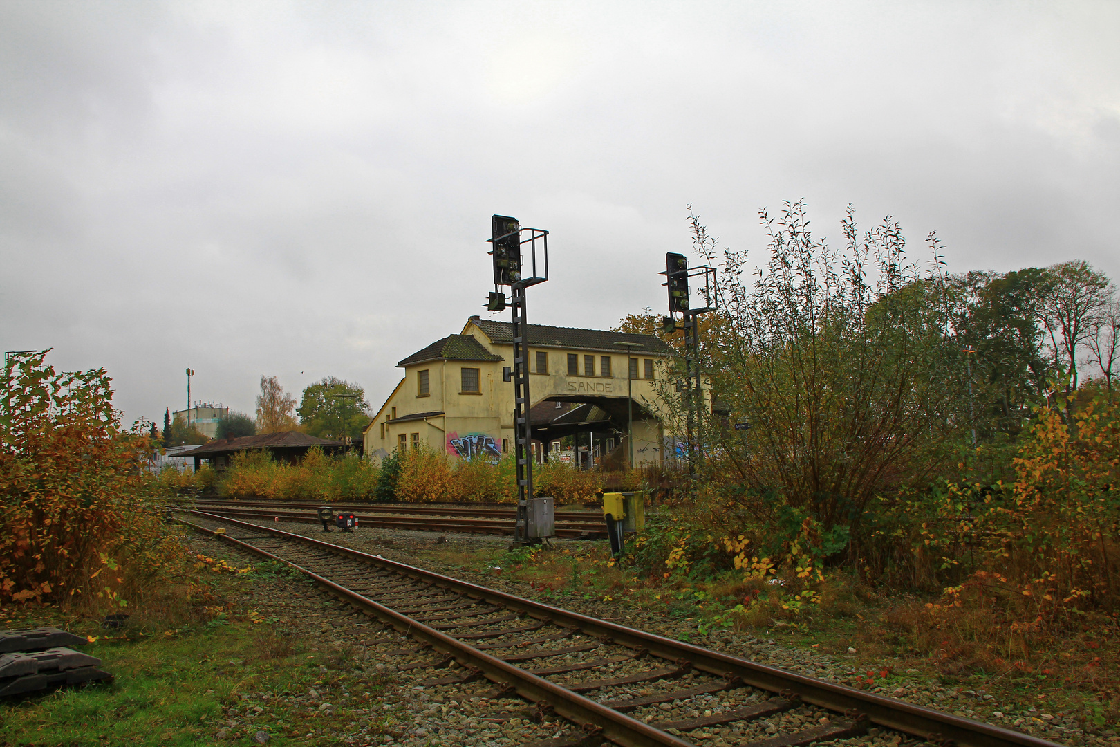 Der alte Sander Bahnhof mit Überführung