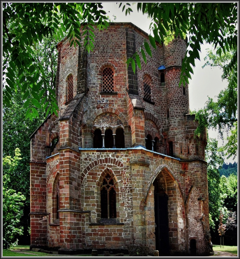 Der alte Turm in Mettlach