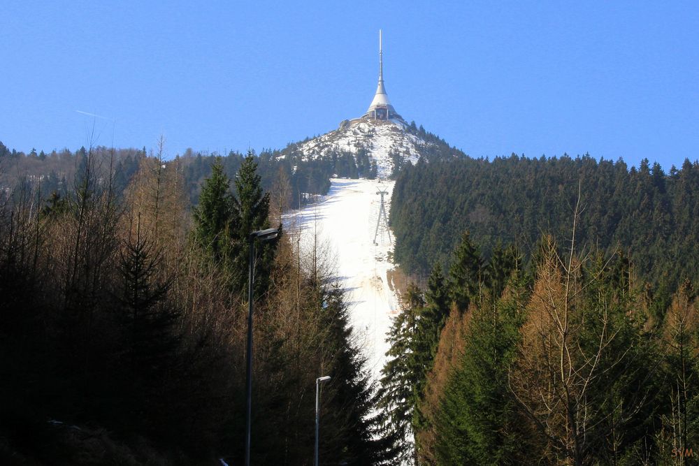 Der alte Winter mit seiner Strenge zieht sich in rauhe Berge zurück,...