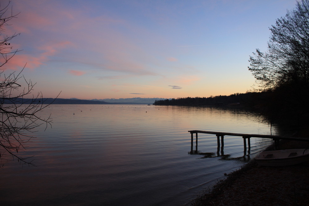 Der Ammersee im schönen Sonnenuntergang