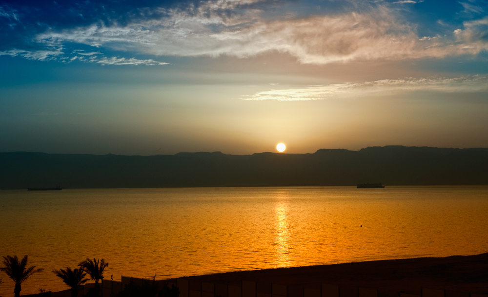 DER ANDERE SONNENUNTERGANG-AQABA