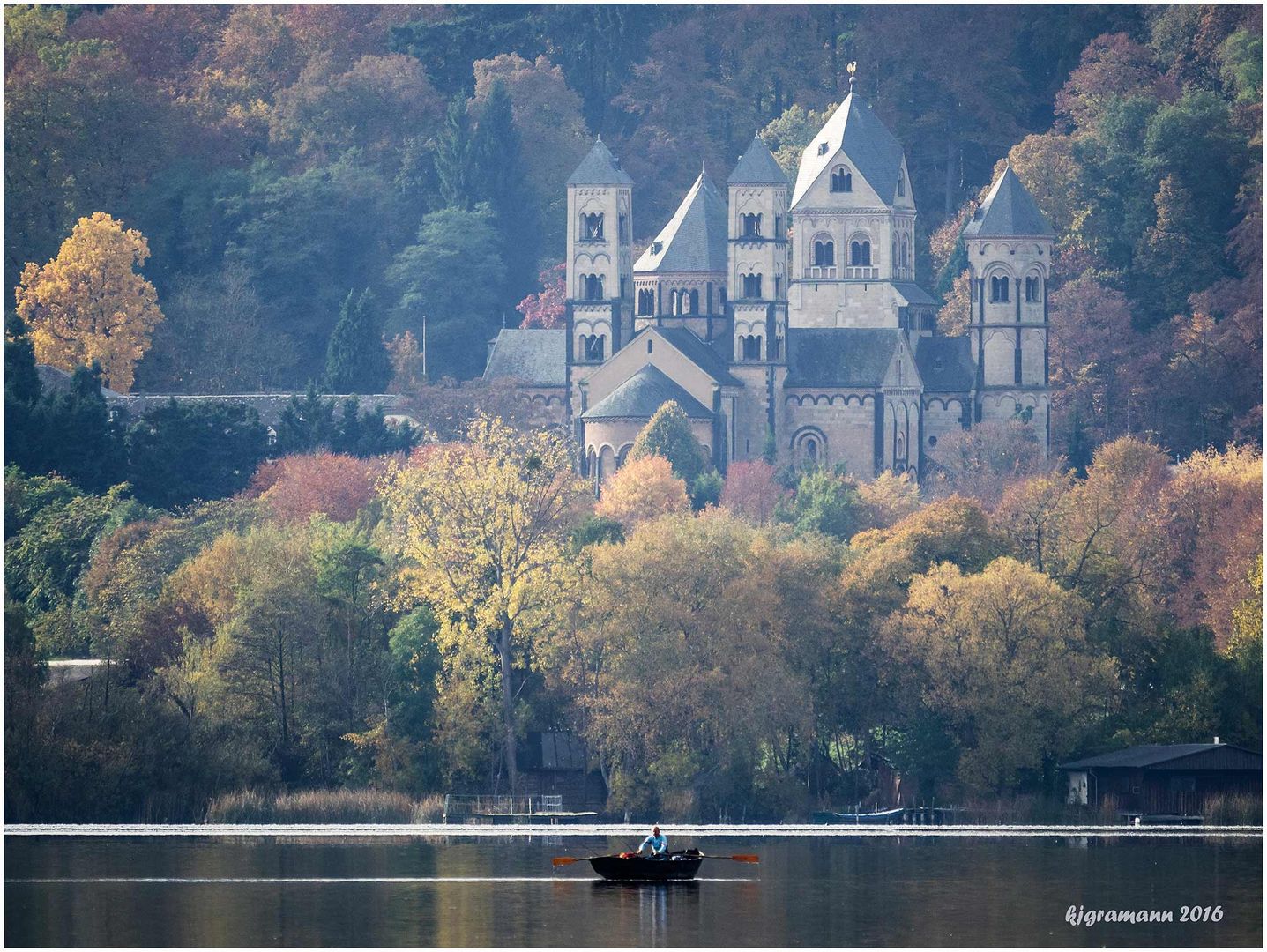 der angler auf dem laacher see.......